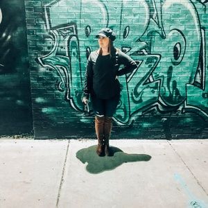 Meet your Posher, Gina